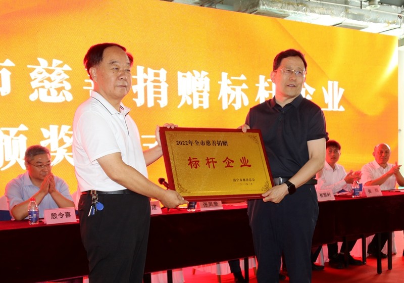 1688092326136746.jpg IMG_9355.JPG