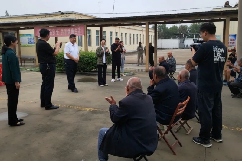 1695801014923677.jpg 640.jpg