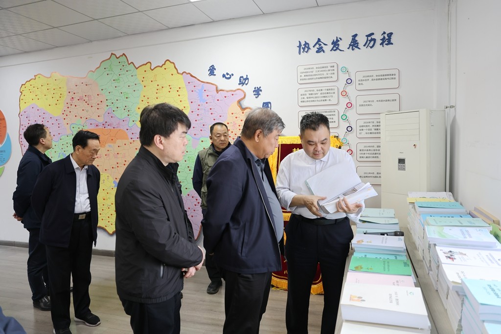 1744678289124757.jpg DE7A5296.JPG