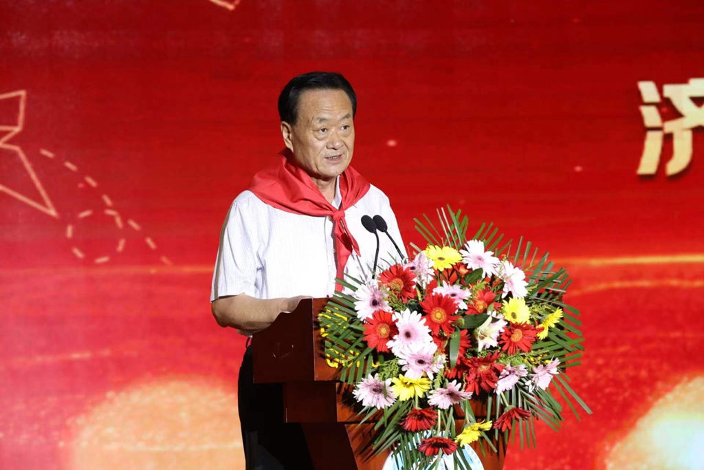 1654157443130701.jpg 讲话.jpg